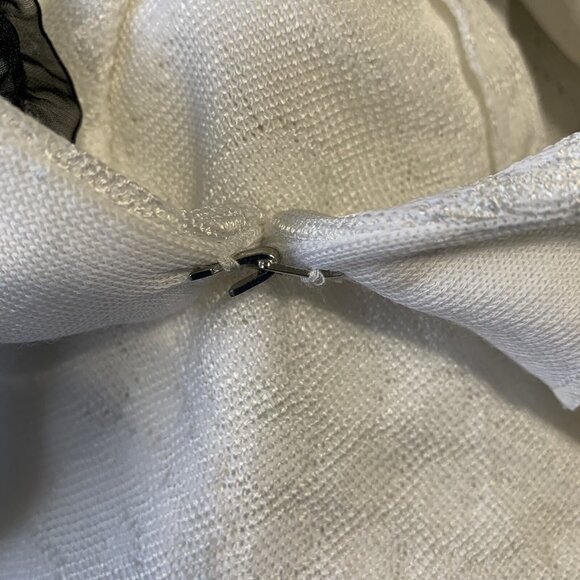 Ming Wang Women’s White Small Lace Cardigan Black Floral Beads Lightweight - Picture 6 of 10